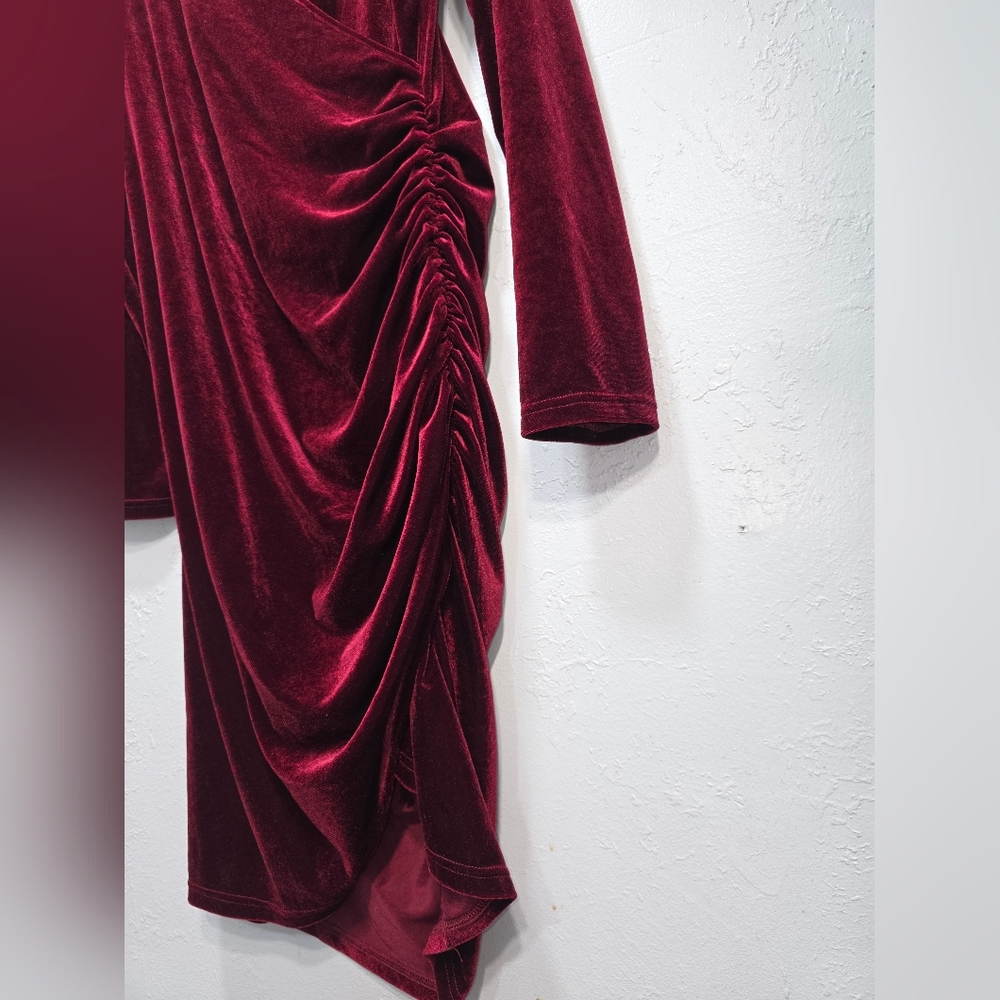 GUBERRY Burgundy Velvet Dress - Picture 4 of 6